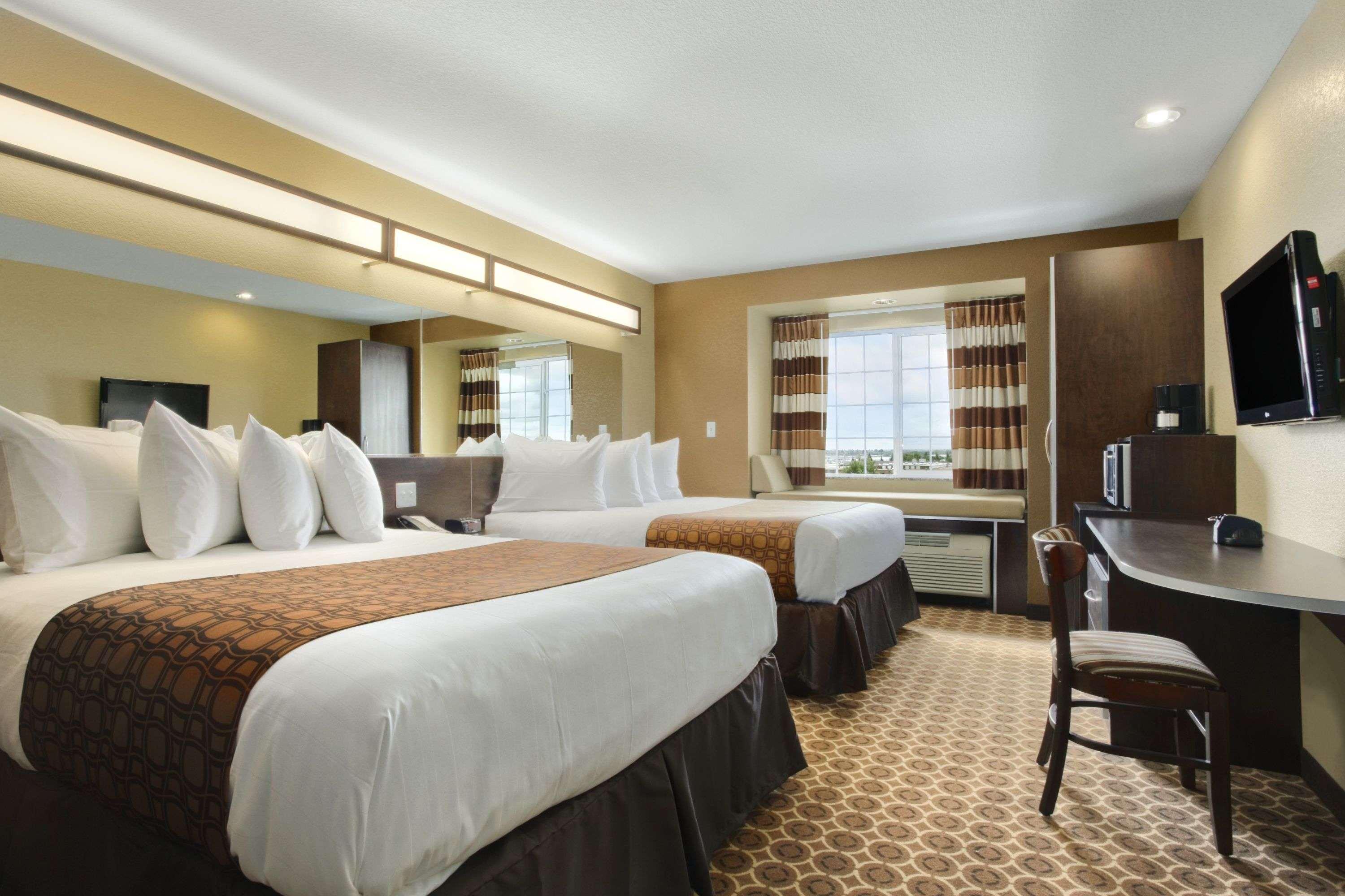 Microtel Inn & Suites By Wyndham Williston Room photo